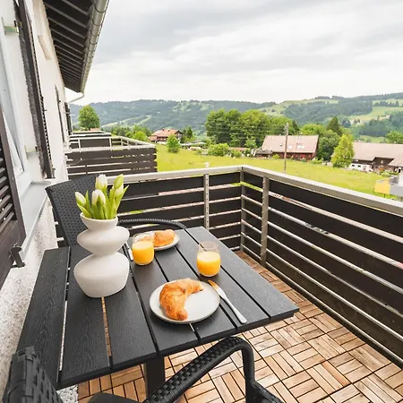 Alpsee Panorama Mit Sonnigen Balkon & Parkplatz * Immenstadt im Allgäu