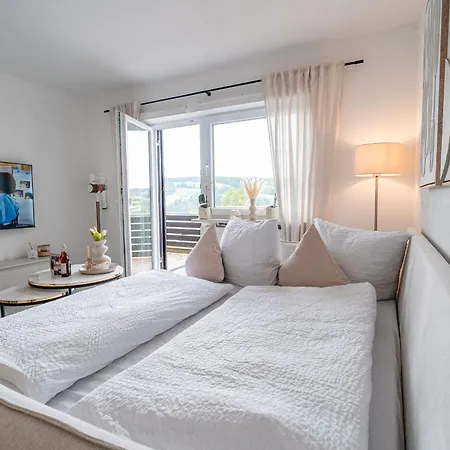 Alpsee Panorama Mit Sonnigen Balkon & Parkplatz * Immenstadt im Allgäu
